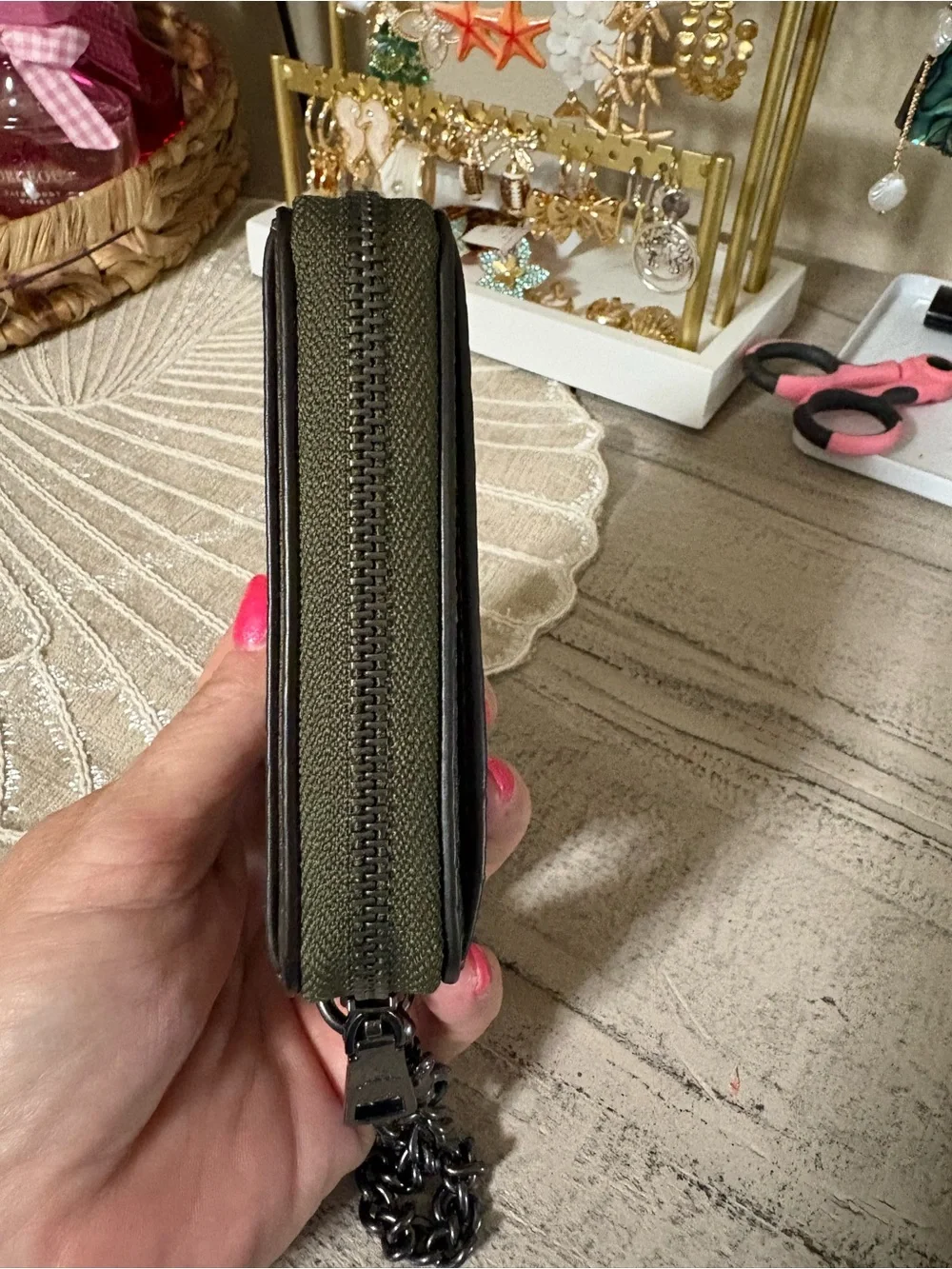 Coach olive green snake print zip card case